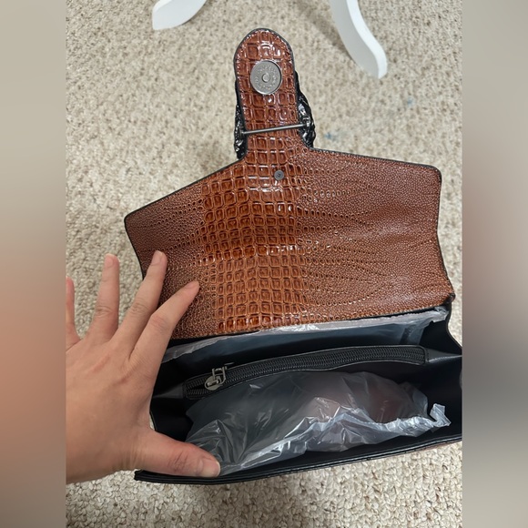 Crossbody or shoulder bag purse brown color - Picture 3 of 5